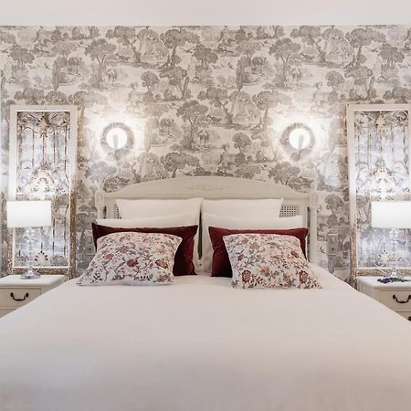 The French Boudoir Apartment เอแปร์เน ภายนอก รูปภาพ